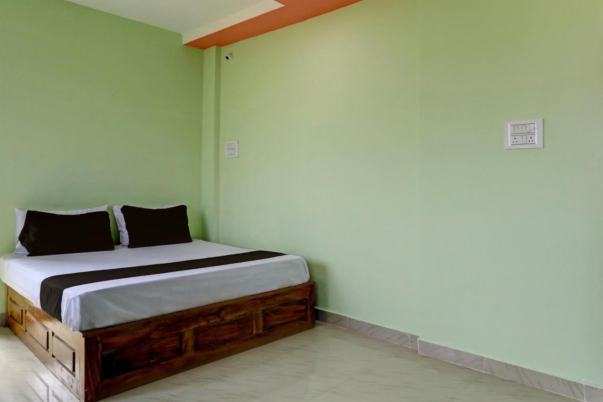 Spot On Hotel Leo Star Chandrapur エクステリア 写真