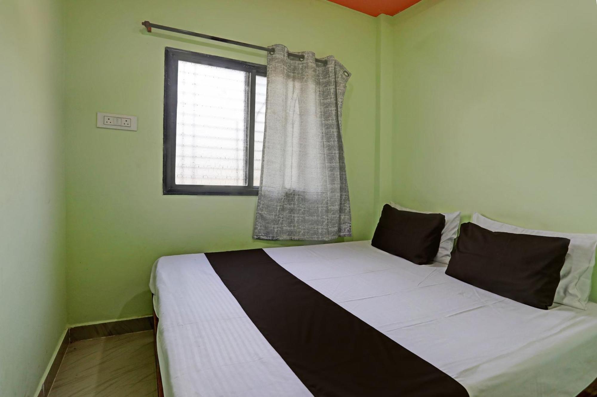 Spot On Hotel Leo Star Chandrapur エクステリア 写真