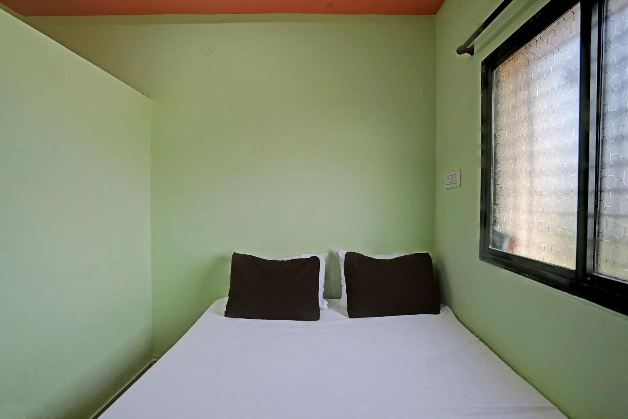 Spot On Hotel Leo Star Chandrapur エクステリア 写真