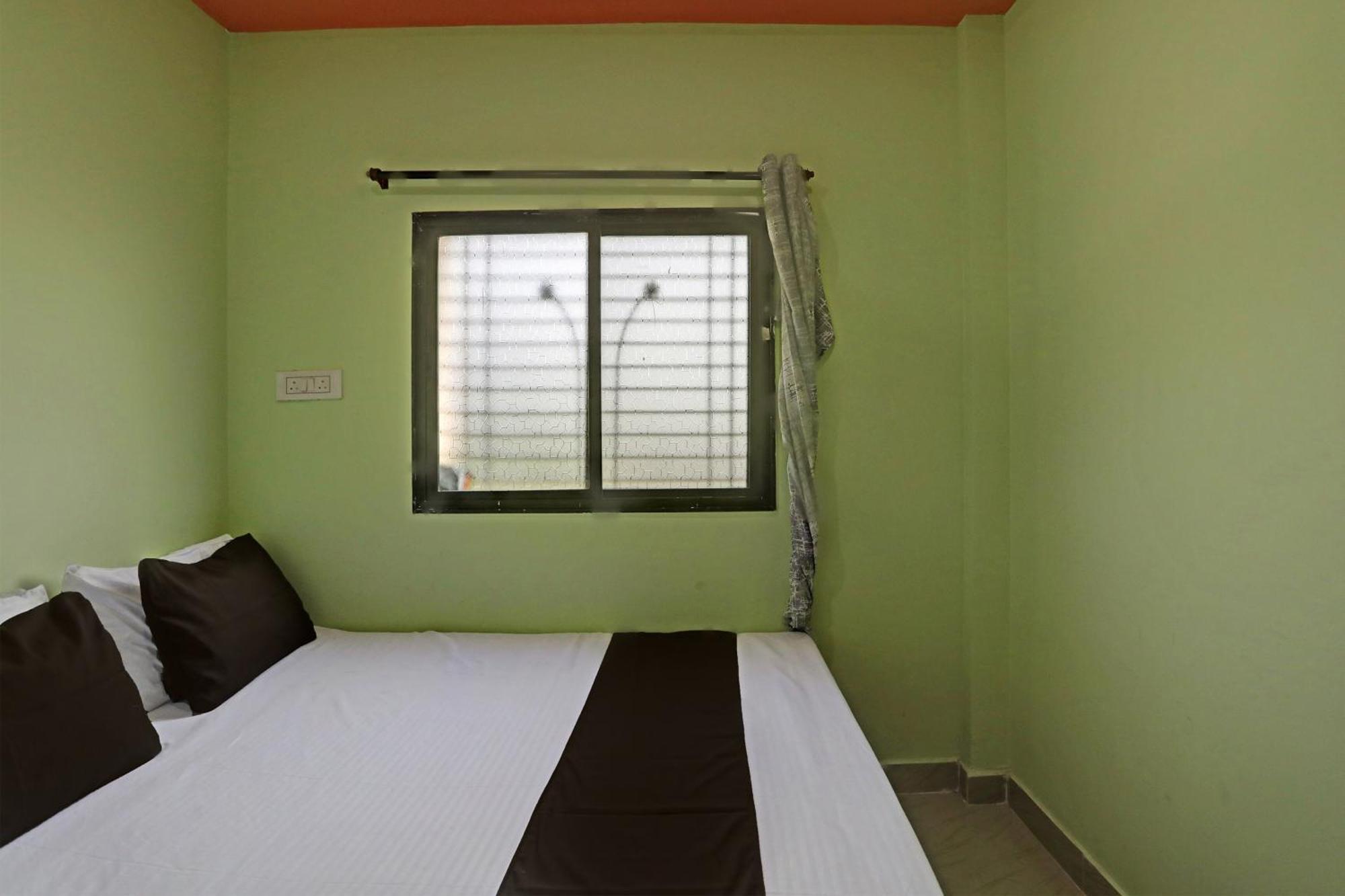 Spot On Hotel Leo Star Chandrapur エクステリア 写真