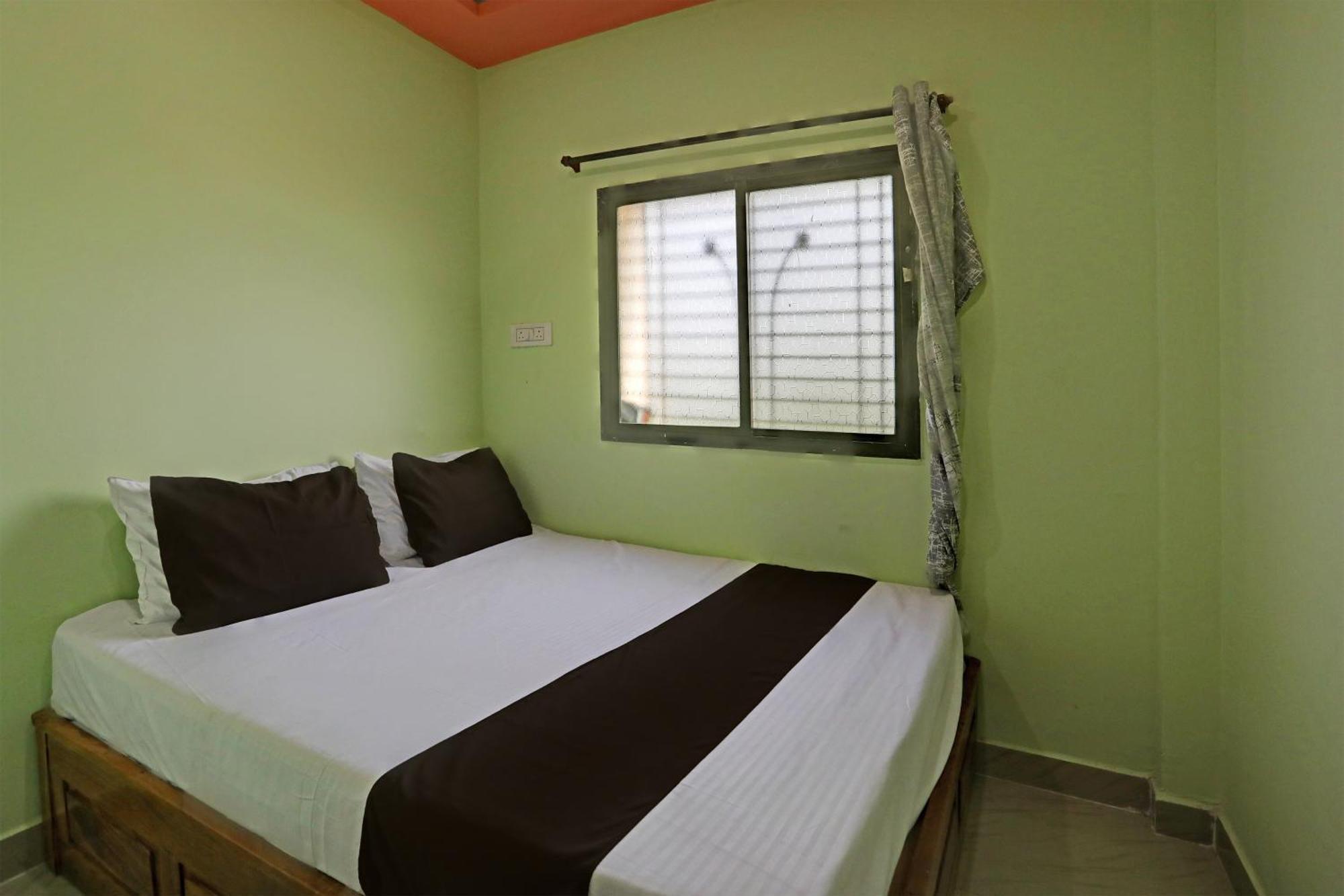 Spot On Hotel Leo Star Chandrapur エクステリア 写真
